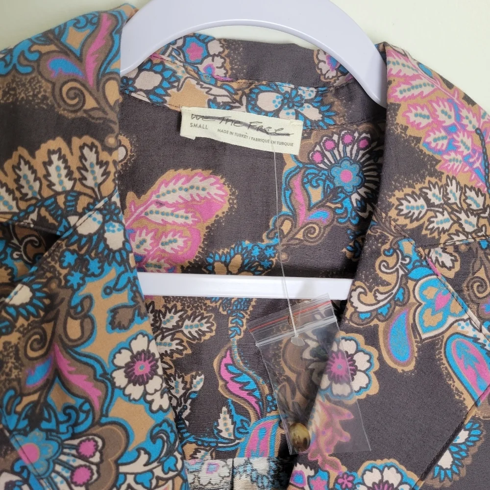 We The Free Paisley Floral Boho Oversized Boyfriend Short‎ Sleeve Shirts S